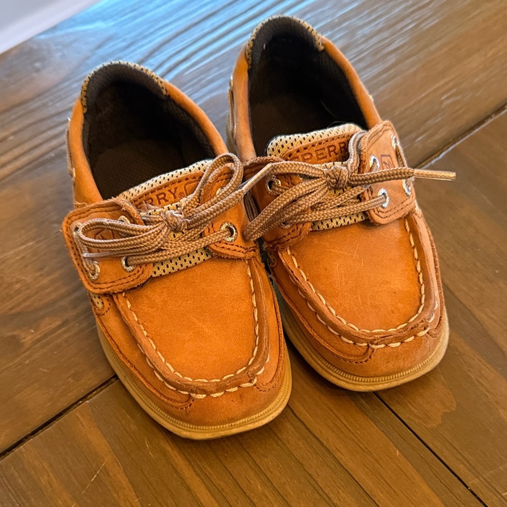 Sperry Kids Tan boat shoes